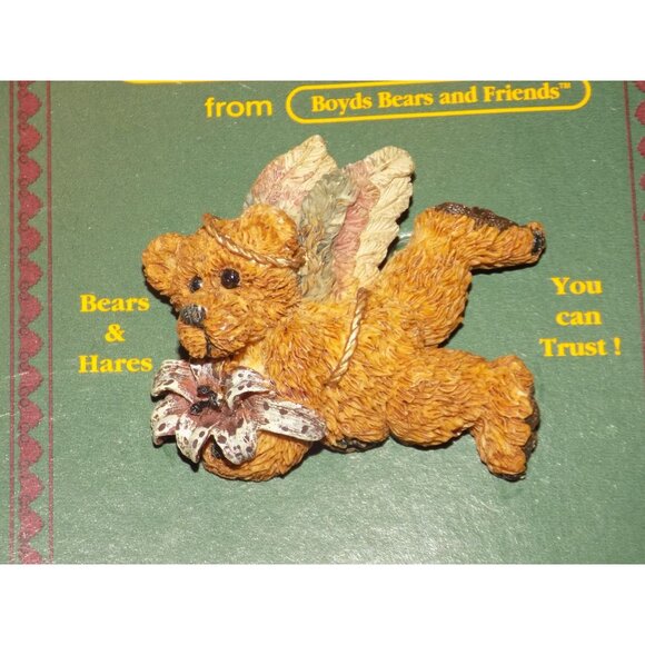Boyds Bears Bearwear Brooch Lapel Pin 1995 Angelica with Lily Vintage - 2663 - Picture 3 of 3